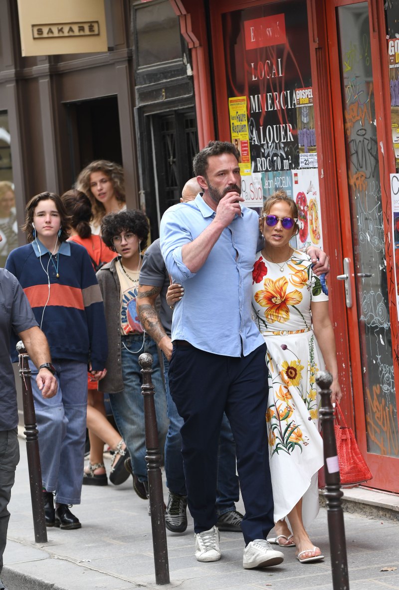 Emme Muniz Rocks Edgy Look in Paris With J. Lo, Ben: Photos