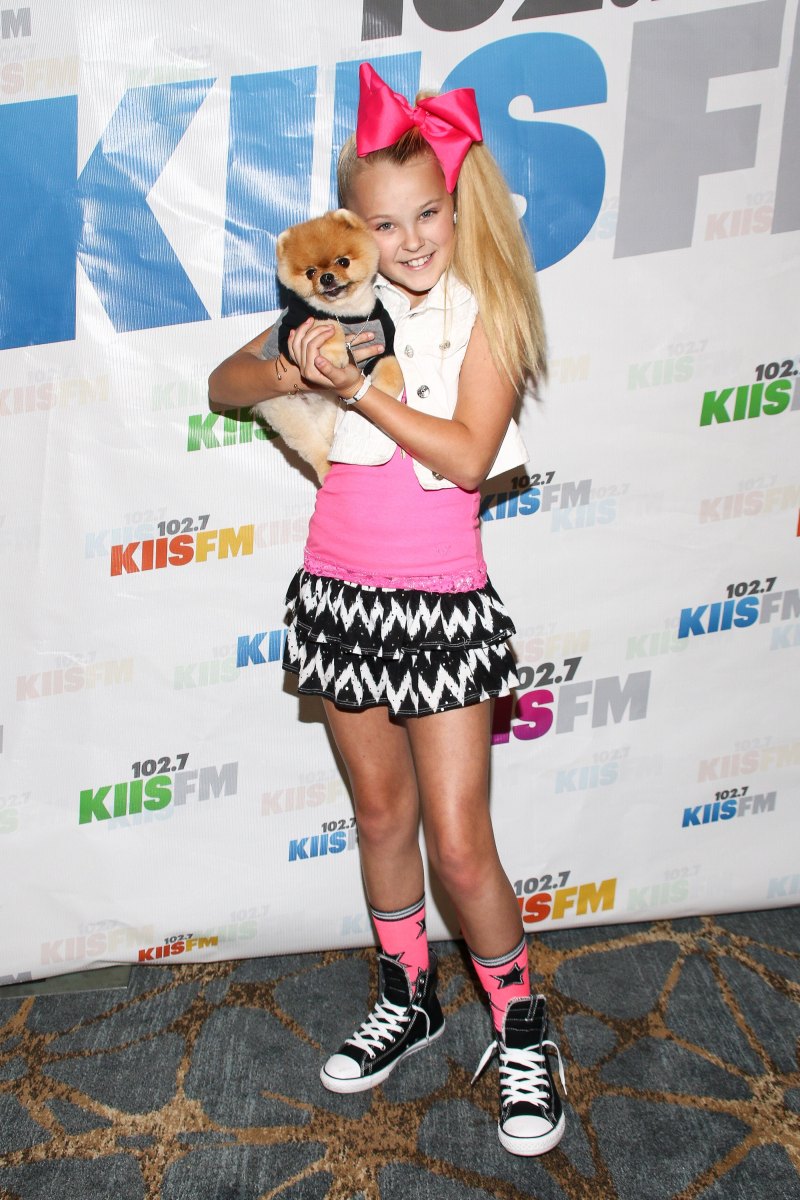 Take a ~Bow~ For JOJO Siwa's Transformation Over the Years: Photos of the 'Dance Moms' Alum