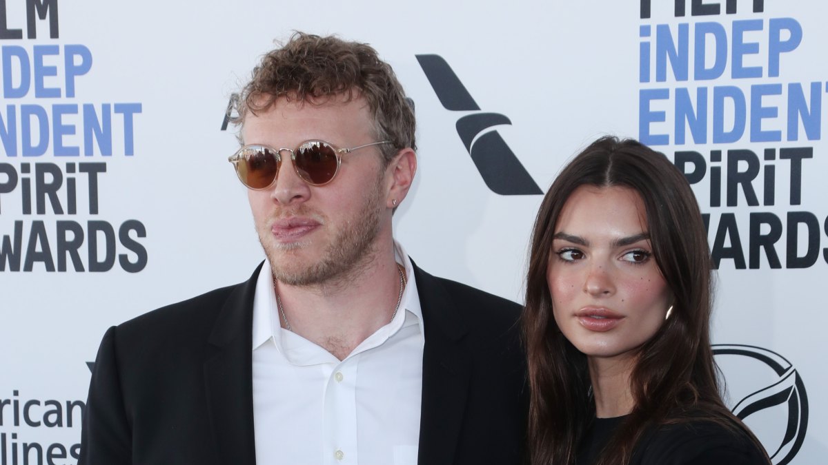 Emily Ratajkowski 'Likes' Post About Husband Sebastian 'Cheating'