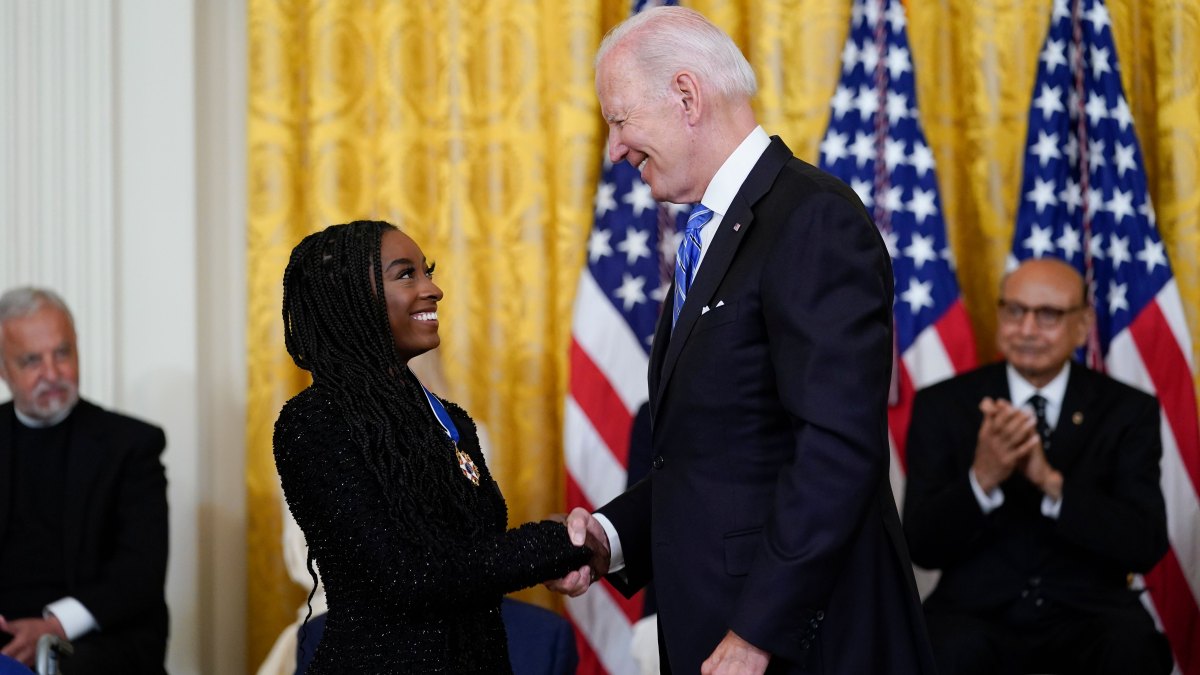 Simone Biles Mistaken for a Child