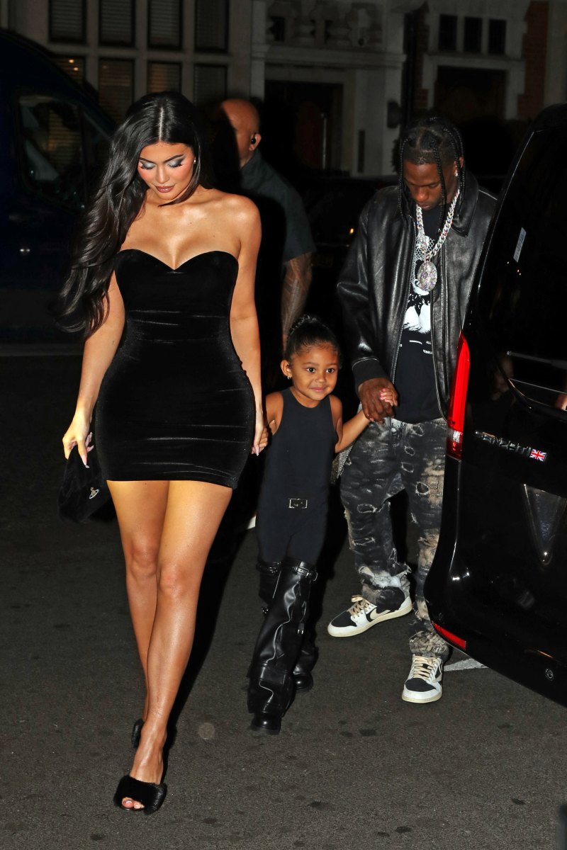 Kylie Jenner, Travis Scott Hold Hands With Stormi in London