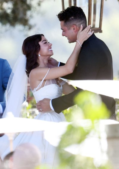 Sarah Hyland Wells Adams Wedding