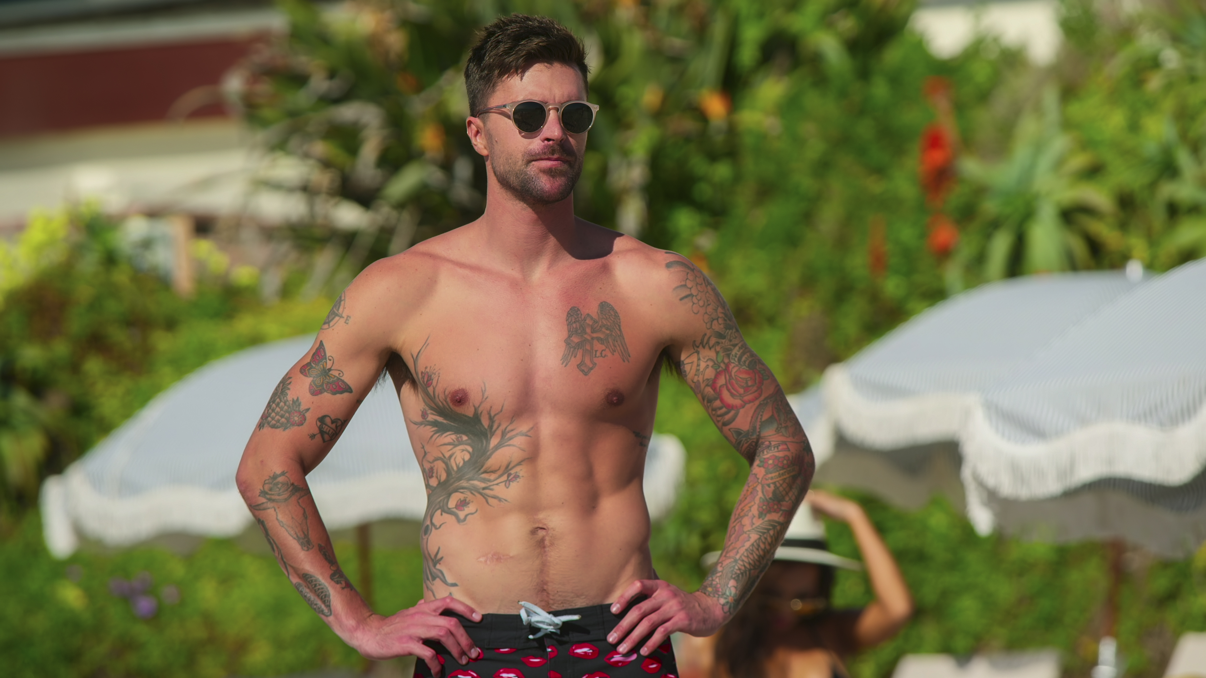 Finding Love on the Beach! See Which 'Selling the OC' Stars Are Single, Taken and More