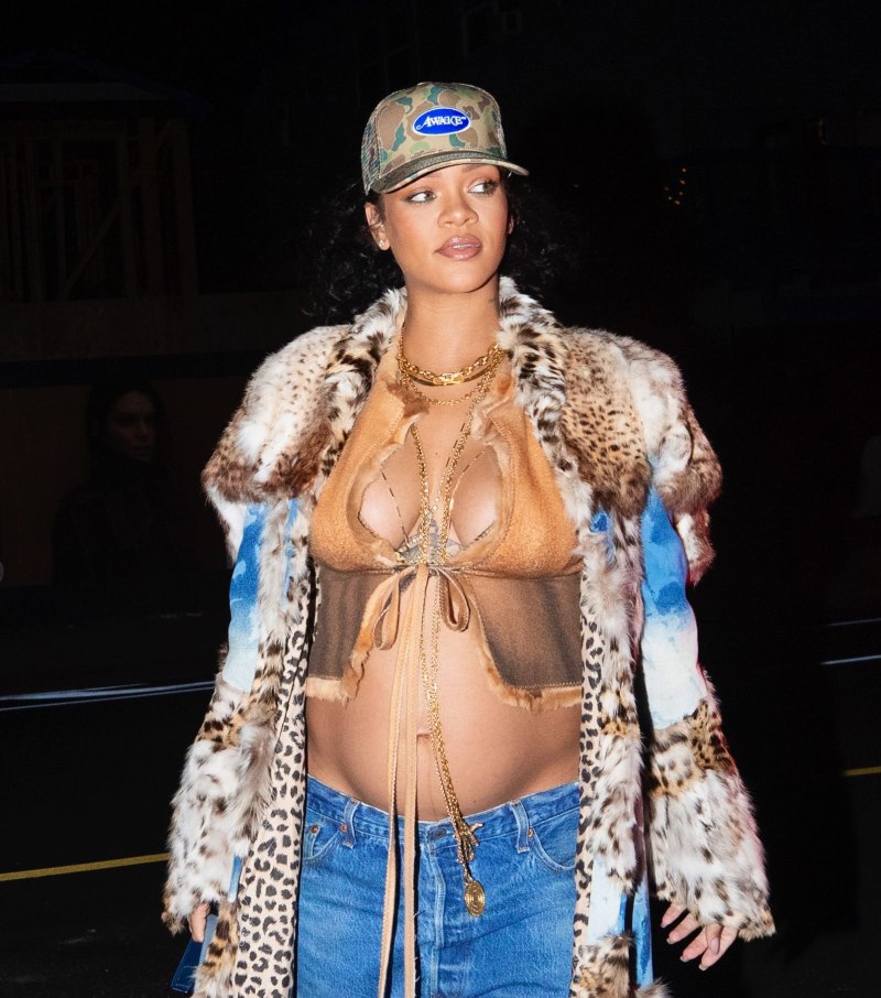 Celebrities in Racy Crop Tops