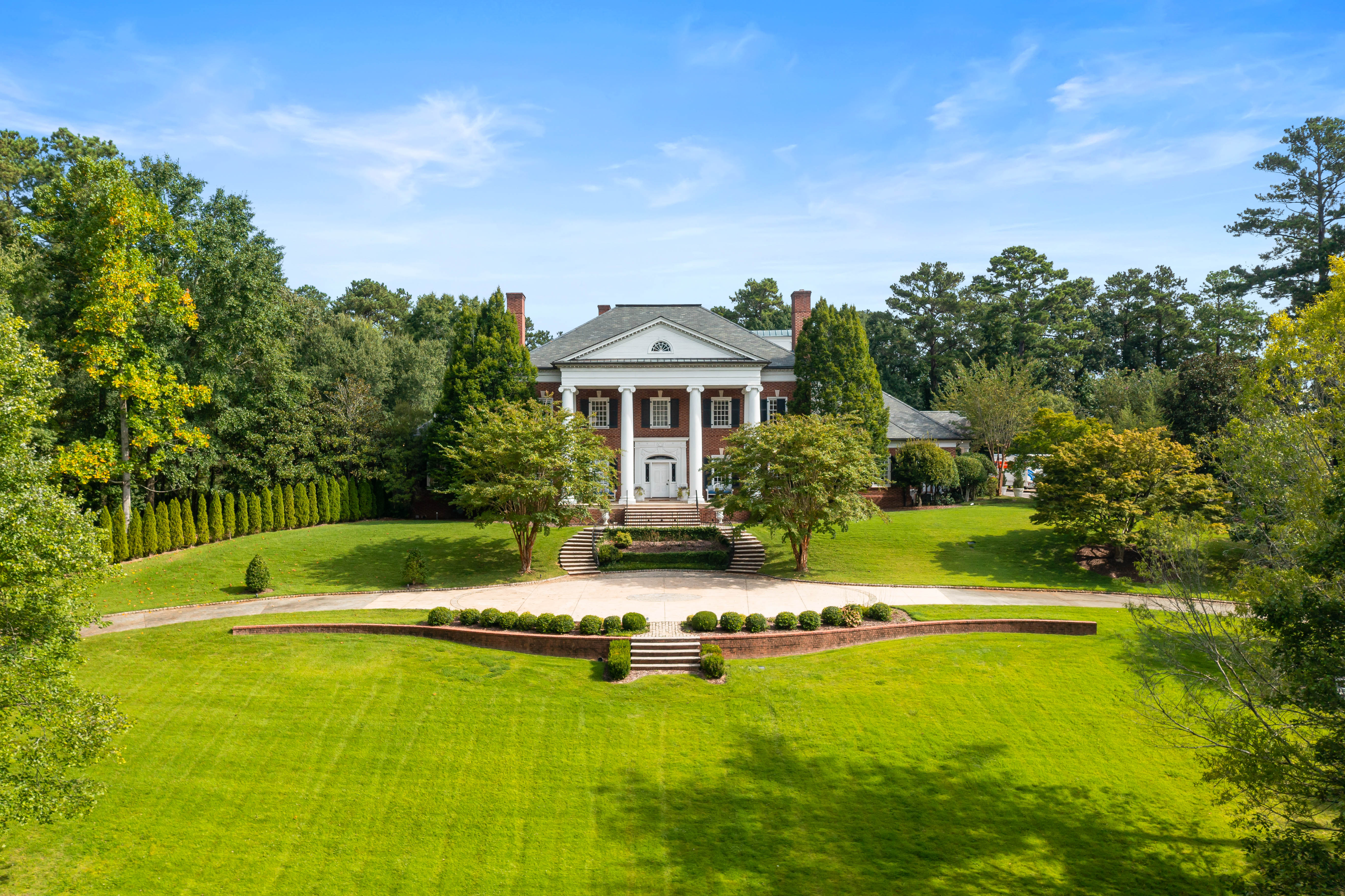 We're ~Obsessed~ With Mariah Carey's $6.5 Million Atlanta Estate! Tour Her Home in Photos Amid Sale