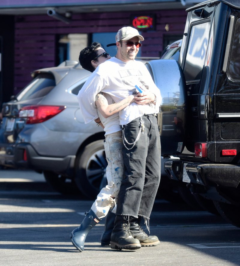 EXCLUSIVE: Halsey & Alev Aydin enjoy a lunch date together during a studio break