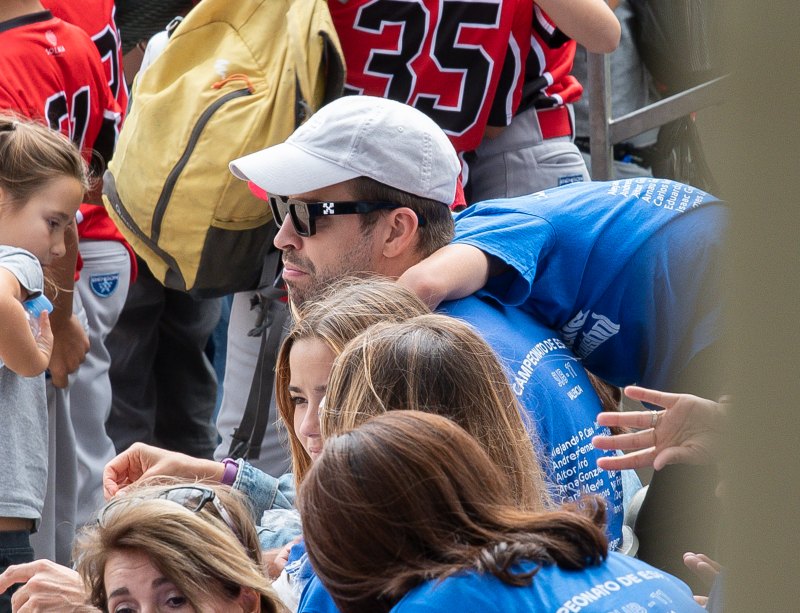 Shakira and Ex Gerard Pique Keep Their Distance During Son’s Soccer Game Following Split: Photos