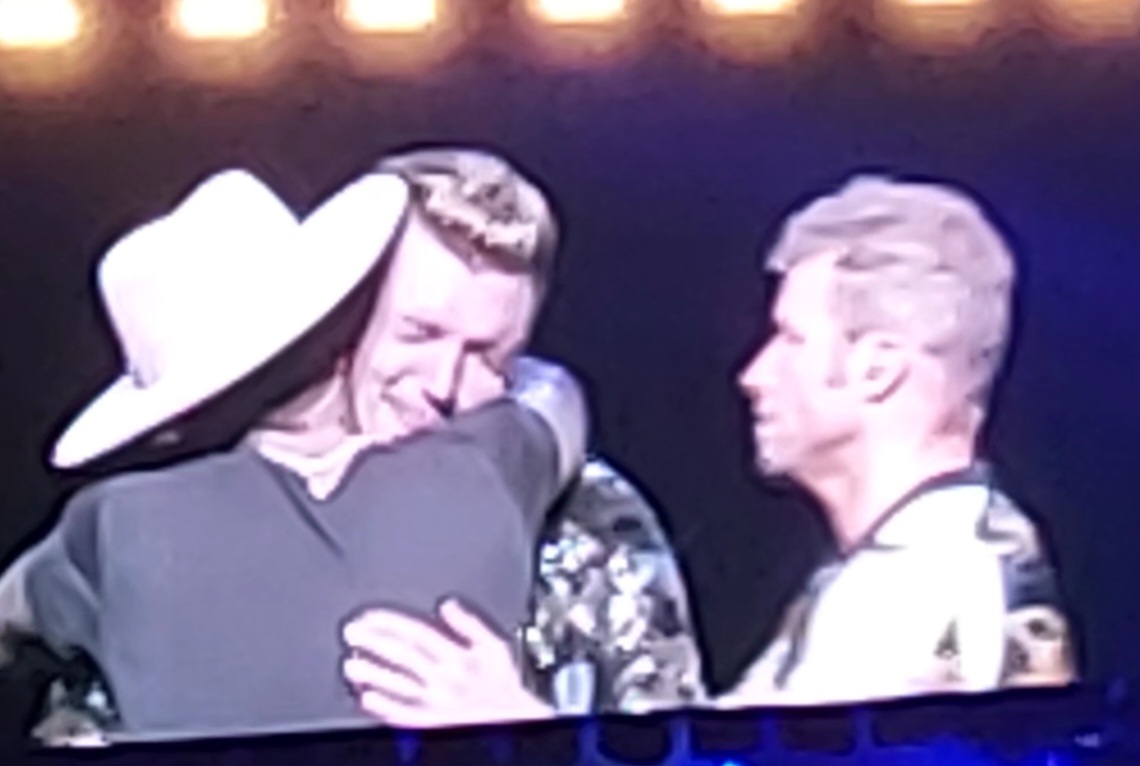 Nick Carter Breaks Down in Tears During Backstreet Boys Performance After Brother Aaron’s Death