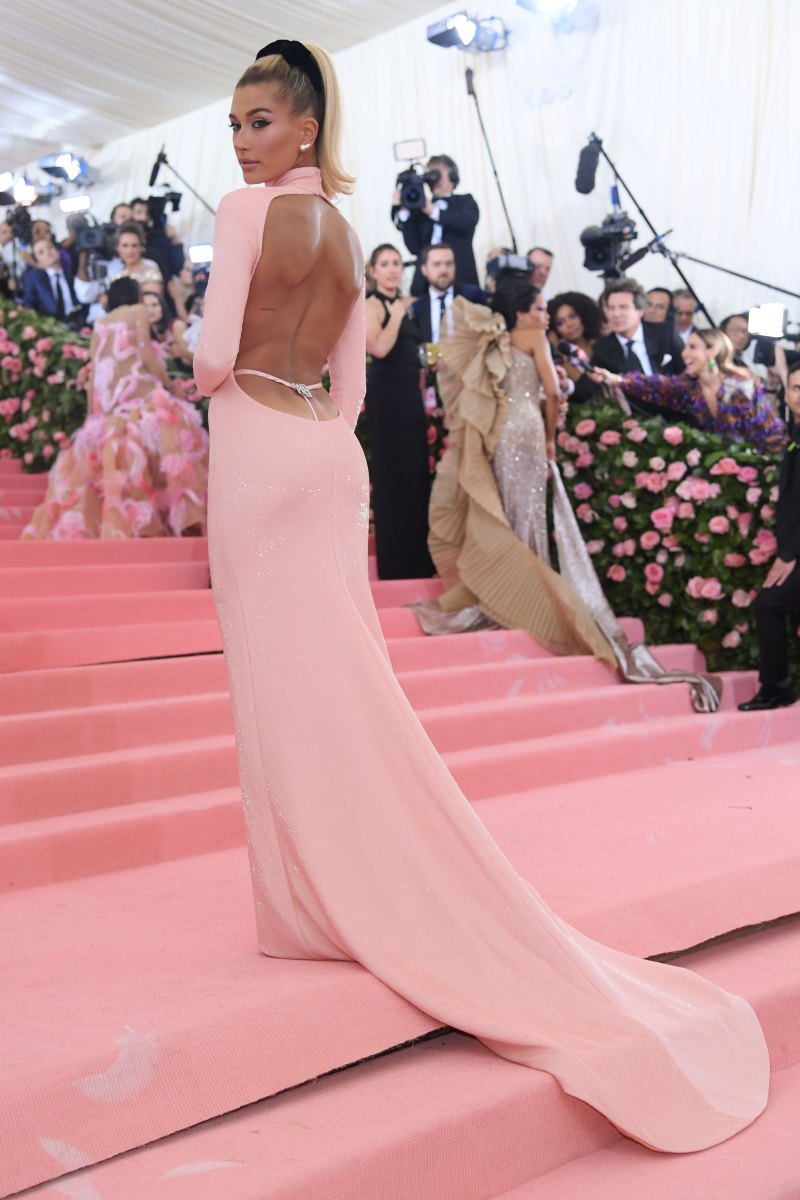 Stars in Backless Dresses: Photos of Skin-Baring Frocks