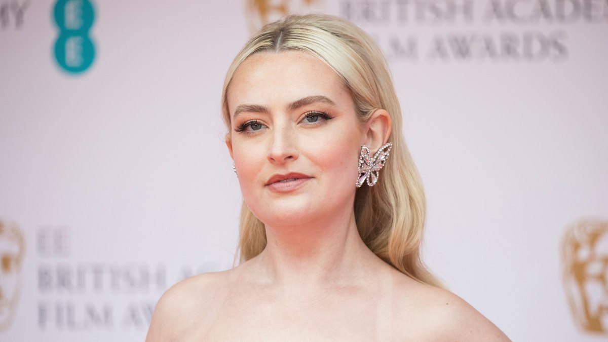 Who Is Amelia Dimoldenberg? YouTube's 'Chicken Shop Date' Host Is Going Viral for Celeb Interviews