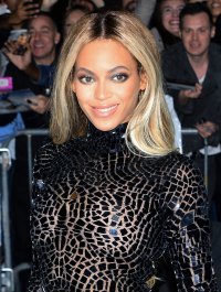 Did Beyonce Get Plastic Surgery? Singer's Transformation Photos | Life ...