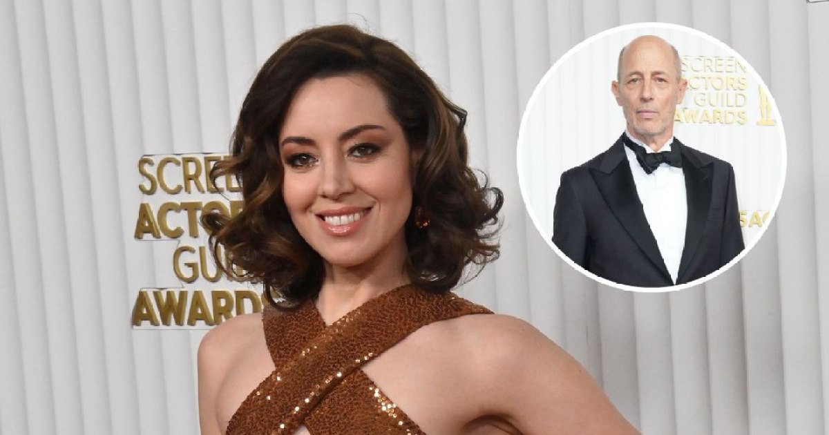 Aubrey Plaza's stylist denies underboob dress caused discomfort after star  appeared annoyed at SAGs