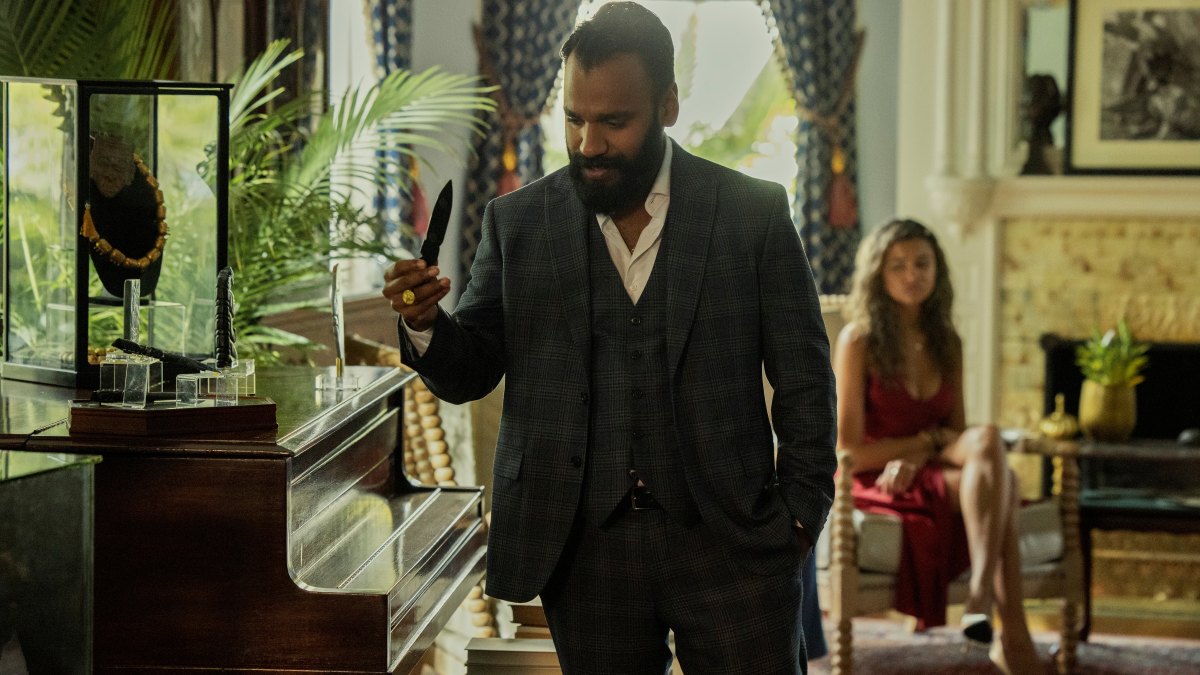 Who Is Andy McQueen Playing on ‘Outer Banks’ Season 3? Carlos Singh Is the New Big Bad