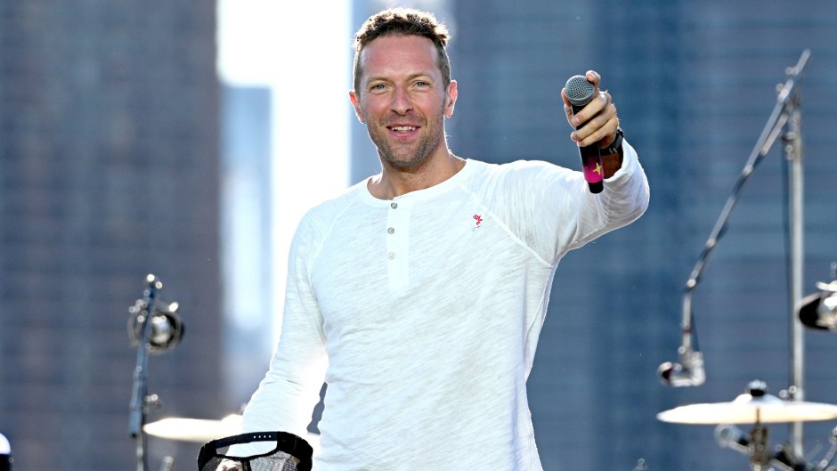 Gwyneth Paltrow’s Ex Chris Martin Doesn’t ‘Have Dinner’ Anymore