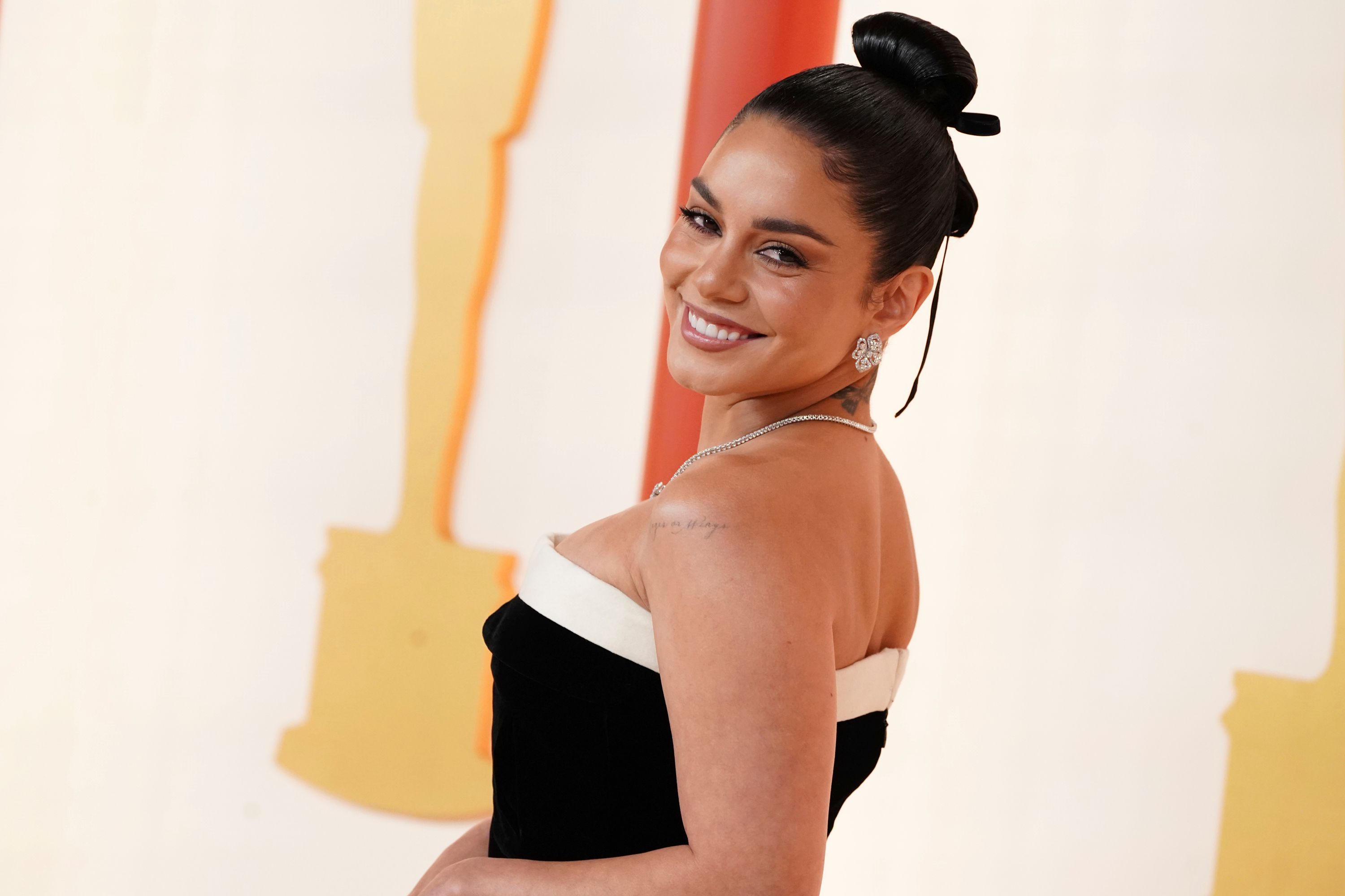 Vanessa Hudgens Wore Vintage Chanel To The 2023 Oscars