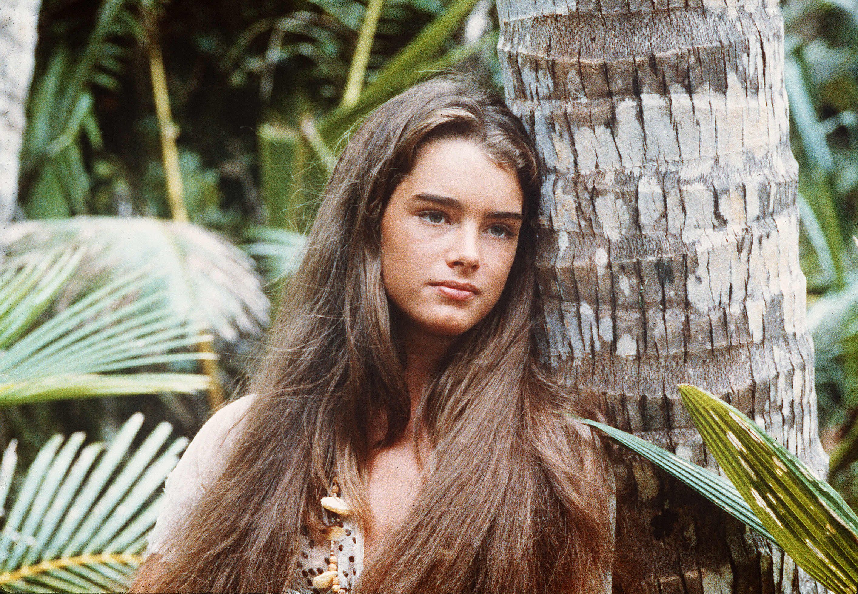 29.5k Likes, 318 Comments - Brooke Shields (@brookeshields) on Instagram:  “Oh, it's Monday?...” | Brooke shields, Hair styles, Hair inspiration
