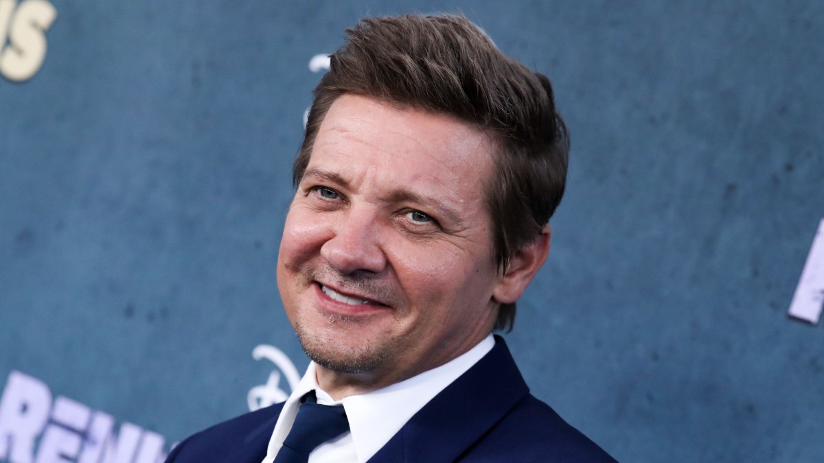 Jeremy Renner Eye Injury