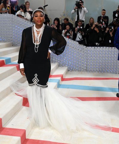 Serena Williams Announces Pregnancy With Baby No. 2 at Met Gala: See Baby Bump Photo