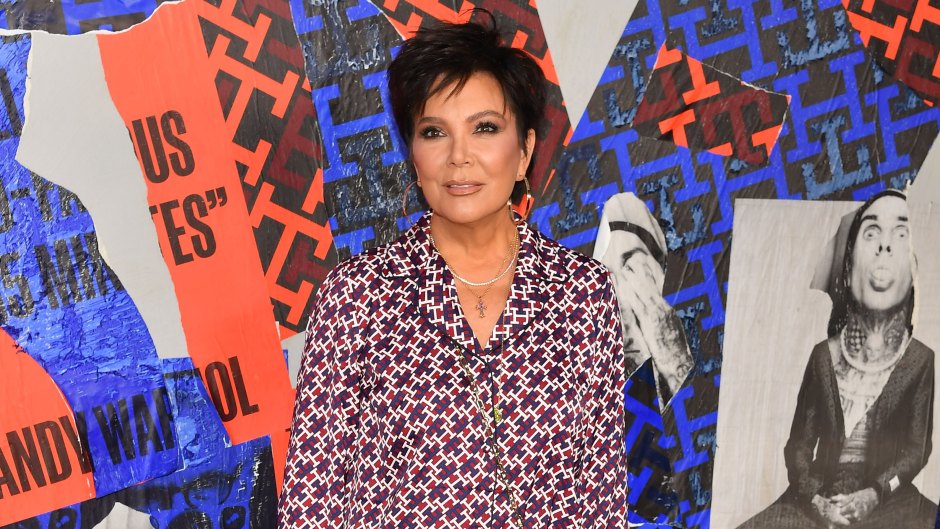Fans Shade Kris Jenner 'Cue Cards' Online Advertisement