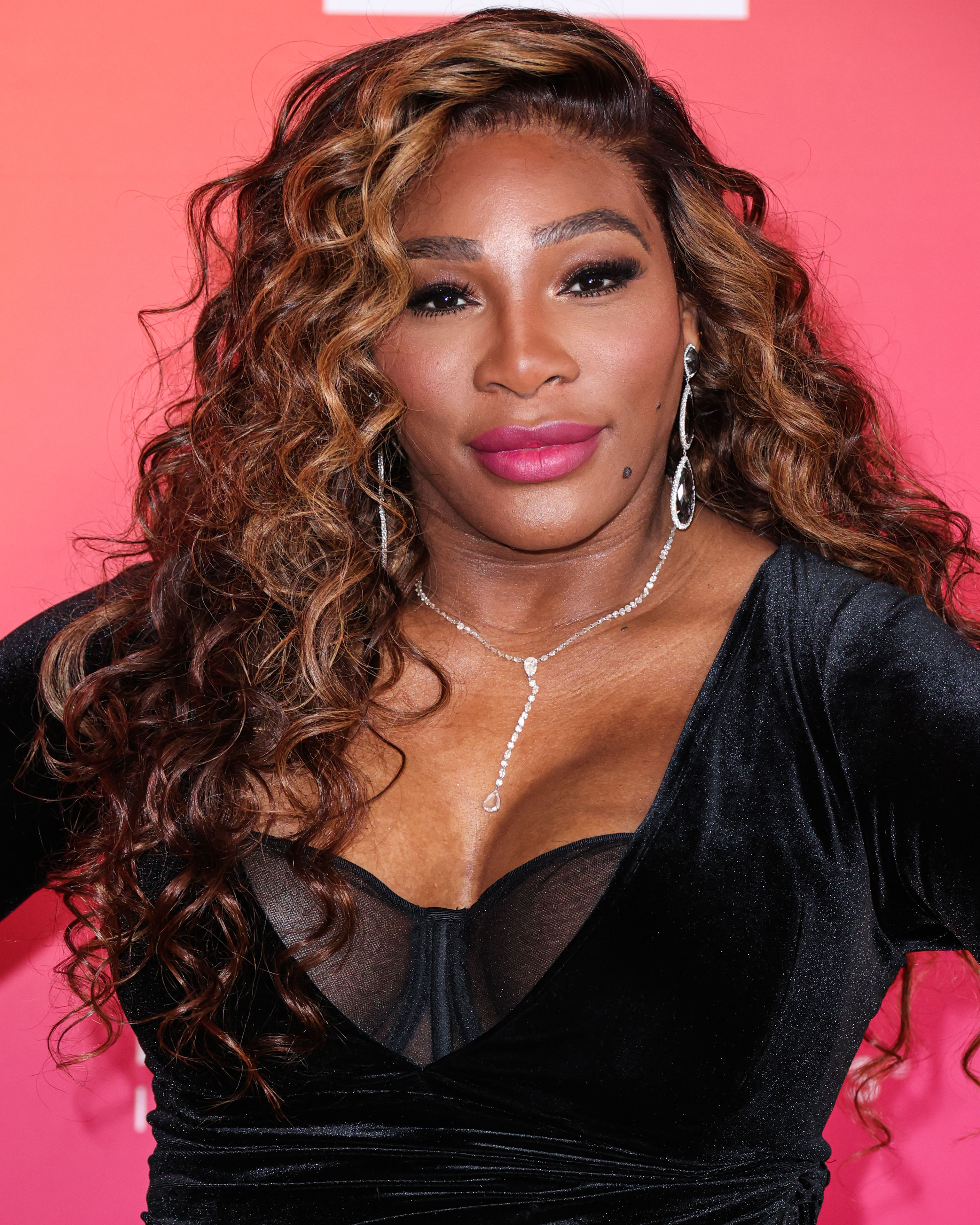 Did Serena Williams Get Plastic Surgery? Before, After Photos