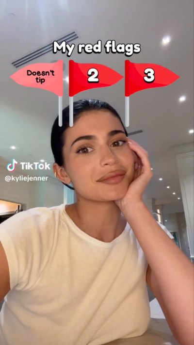 ‘You Were Panicking’! Fans Are Convinced Kylie Jenner Doesn’t Tip 