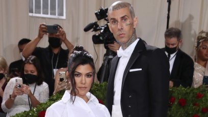 Kourtney Kardashian ‘Healthy’ Amid ‘Miracle Baby’ Pregnancy