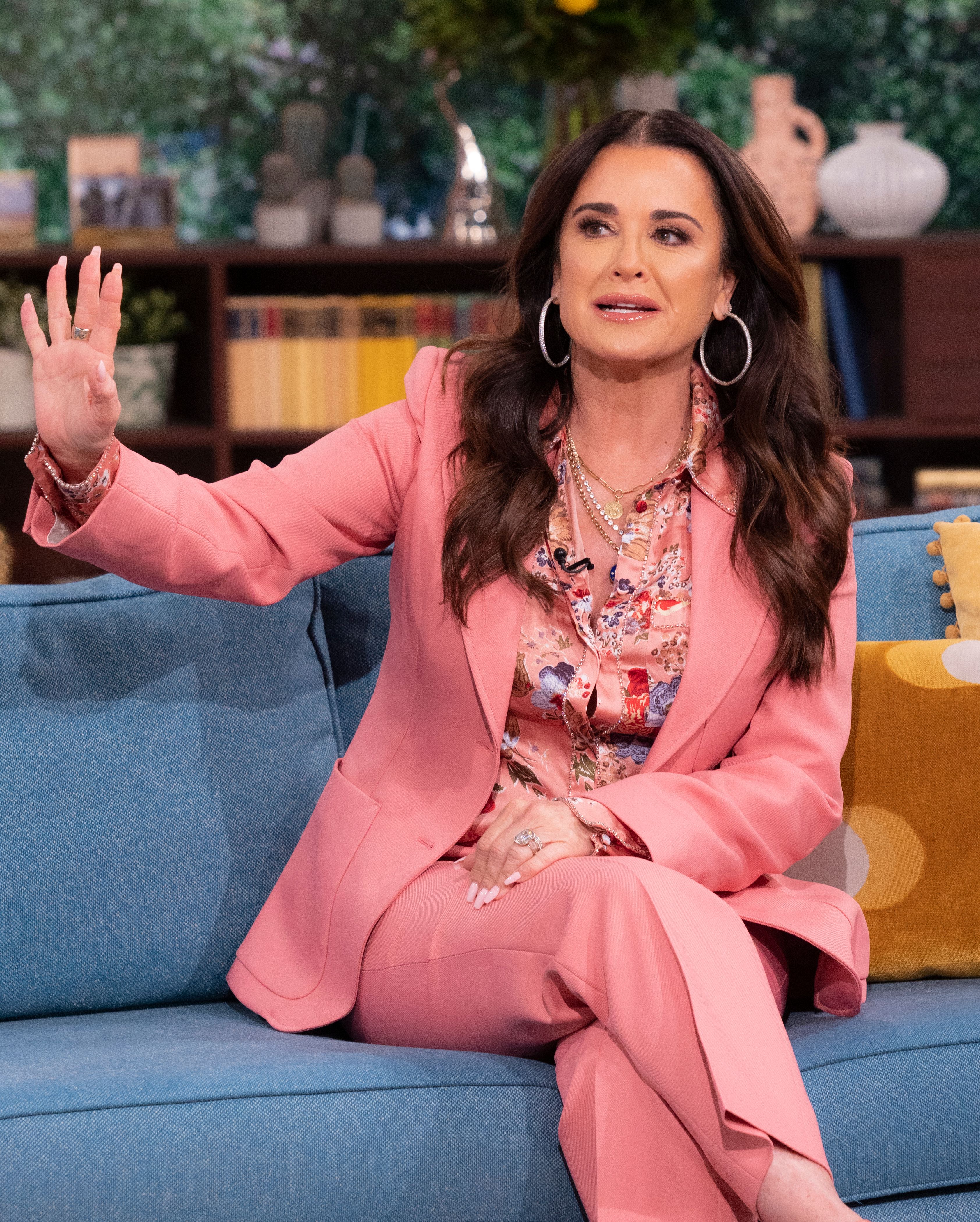 Kyle Richards Slams Fan ​Amid Mauricio Umansky Divorce Rumors