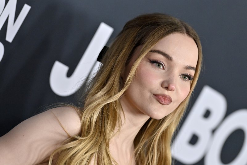 dove cameron plastic surgery