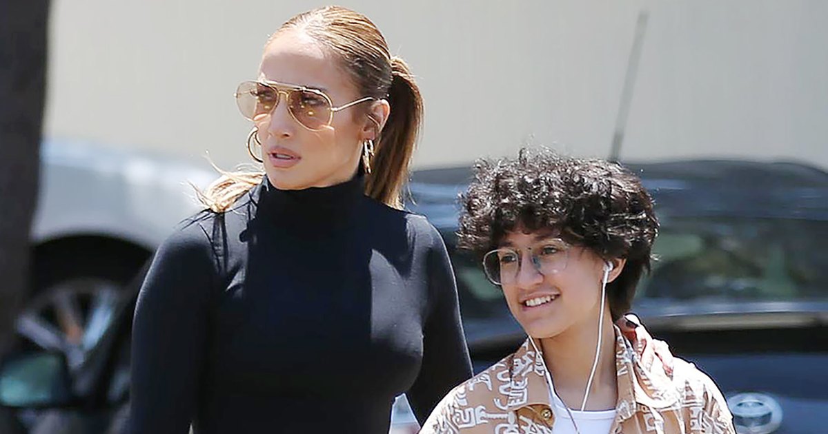 Jennifer Lopez, Child Emme Wear Opposite Summer Styles