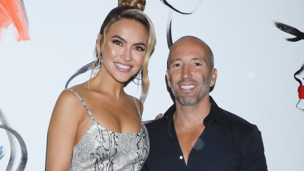 Chrishell Stause Slams Trolls Who ‘Ship’ Her and Ex Jason Oppenheim