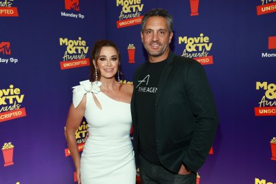 RHOBH's Kyle Richards Says Mauricio Umansky Separation Has Been 'Too Much to Deal With'