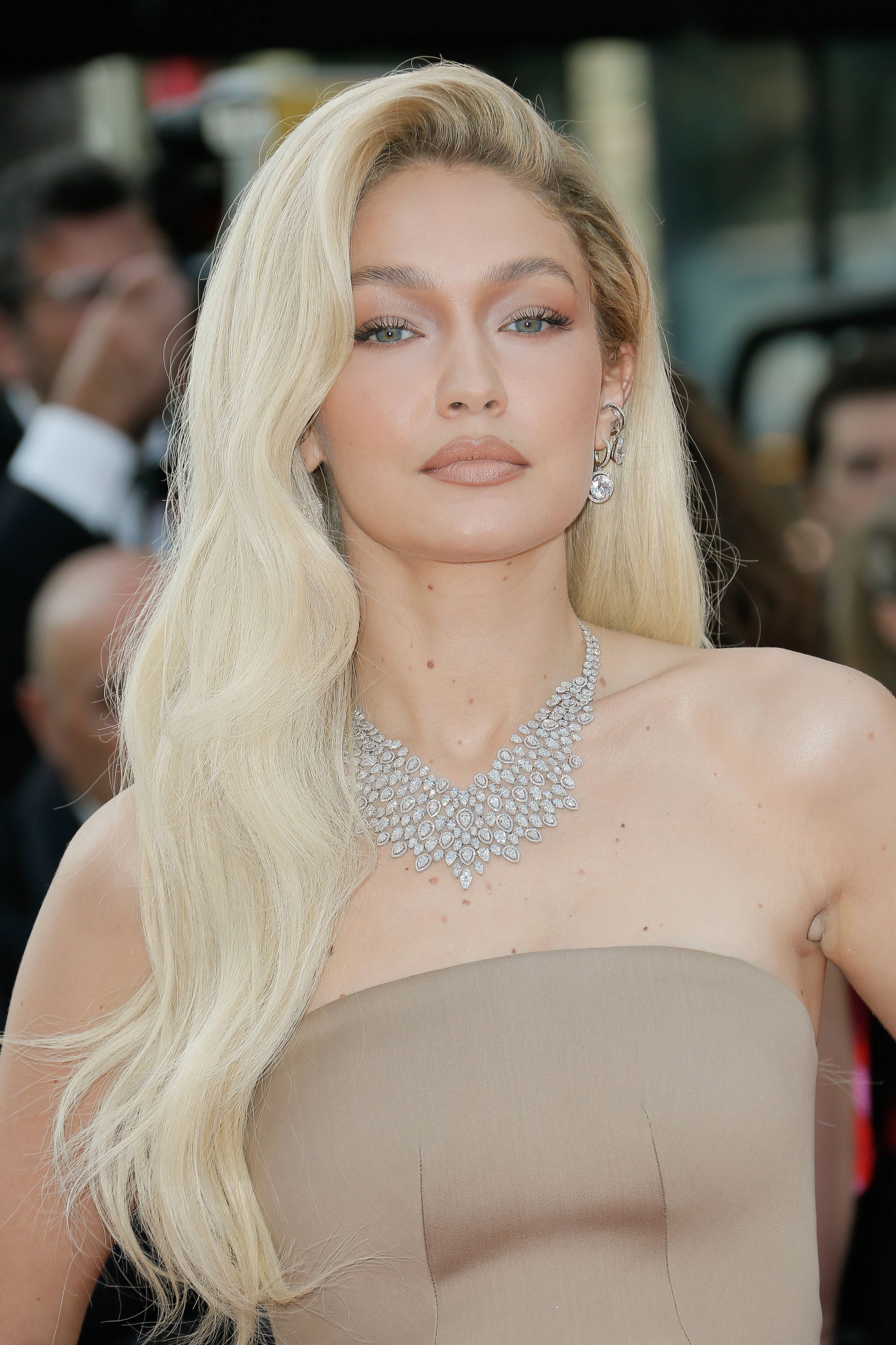 Celebs React to 'Euphoria' Star Angus Cloud's Death