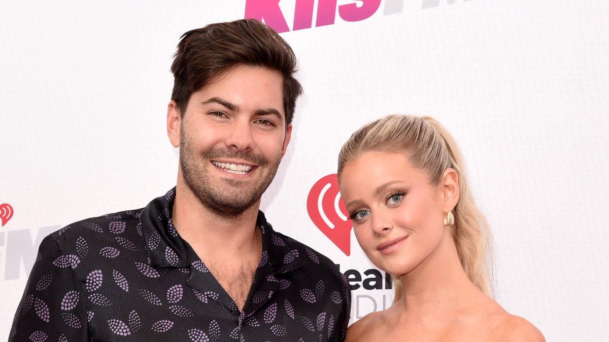 Dylan Barbour and Hannah Godwin at the iHeart Radio Music Awards