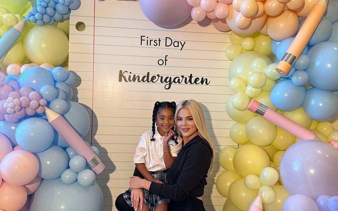 Khloe Kardashian poses with daughter True in kindergarten photo