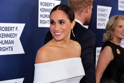 Meghan Markle 'Strategically' Planning Her 'Acting Comeback'