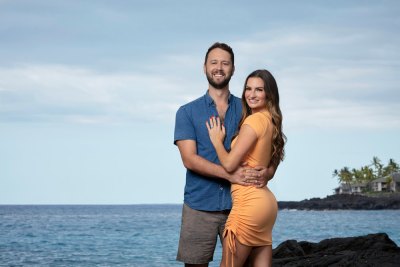 'Temptation Island's Kaitlin Reacts to Split From Fiance Hall 