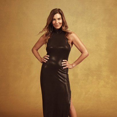 Leslie Fhima From ‘The Golden Bachelor’ Poses in Black Dres
