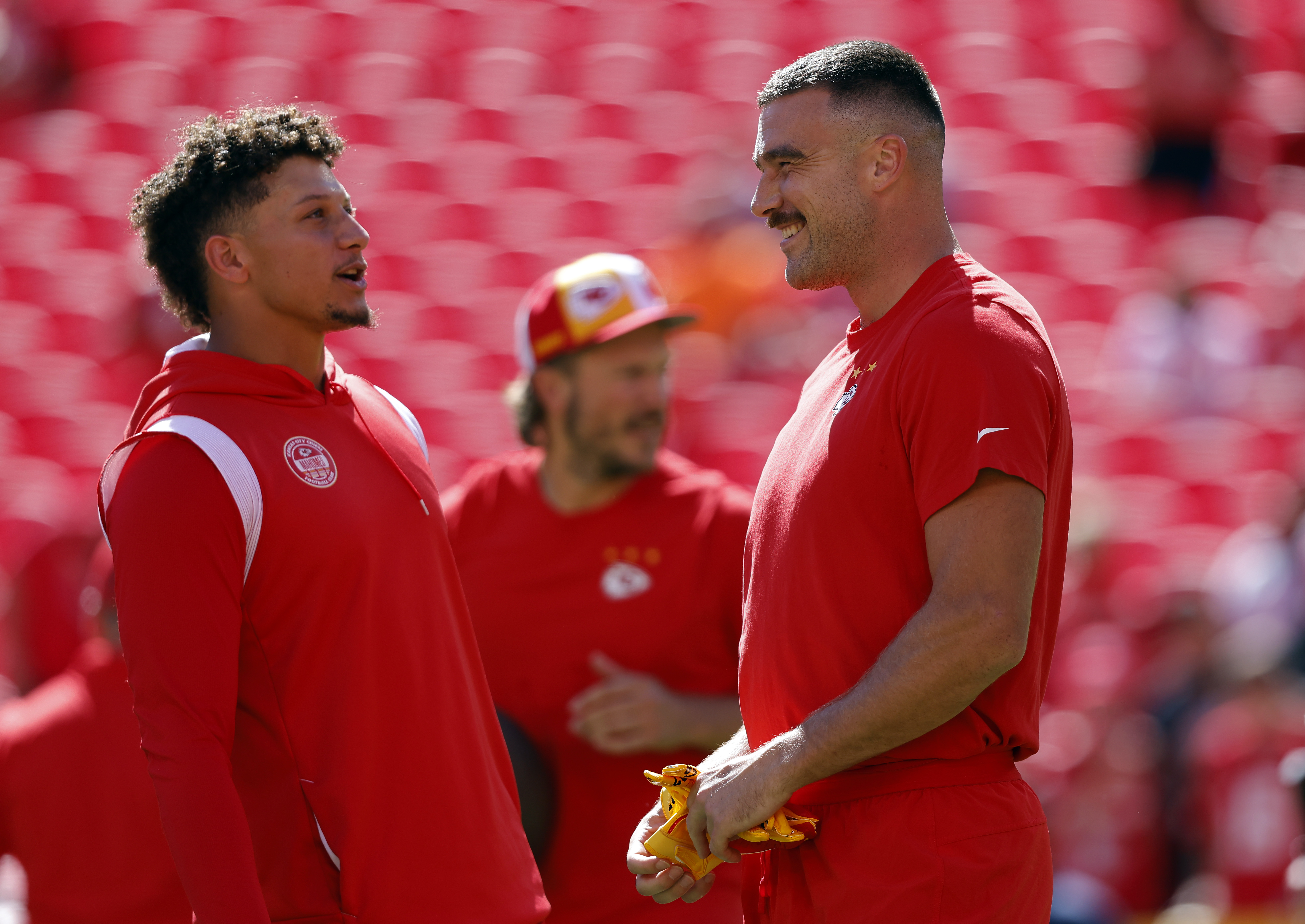 Patrick Mahomes Recalls Meeting Taylor Swift at Travis Kelce's Post-Game Party: &lsquo;Really Cool&rsquo;