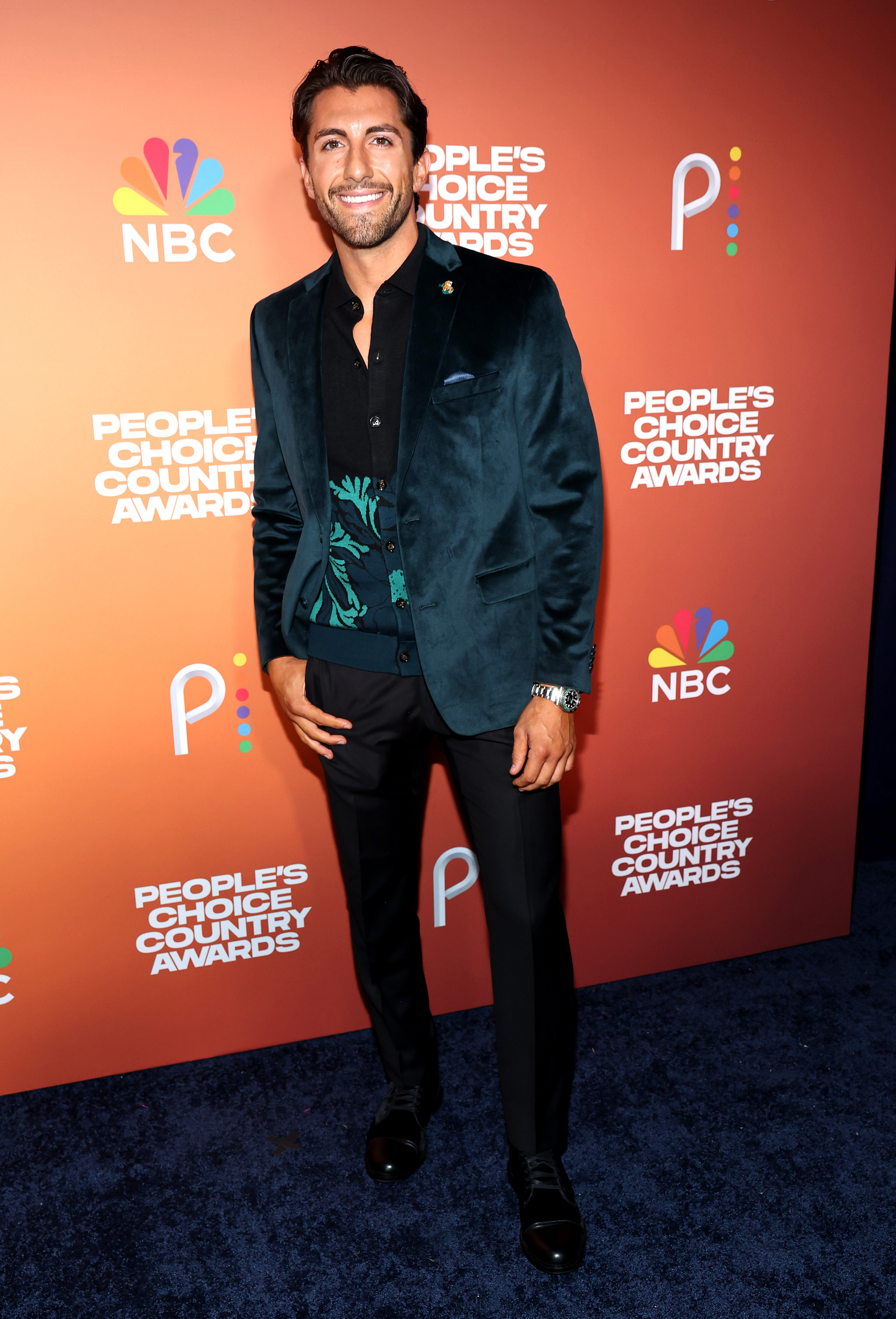 2023 People's Choice Country Awards Red Carpet Arrival [Photos]