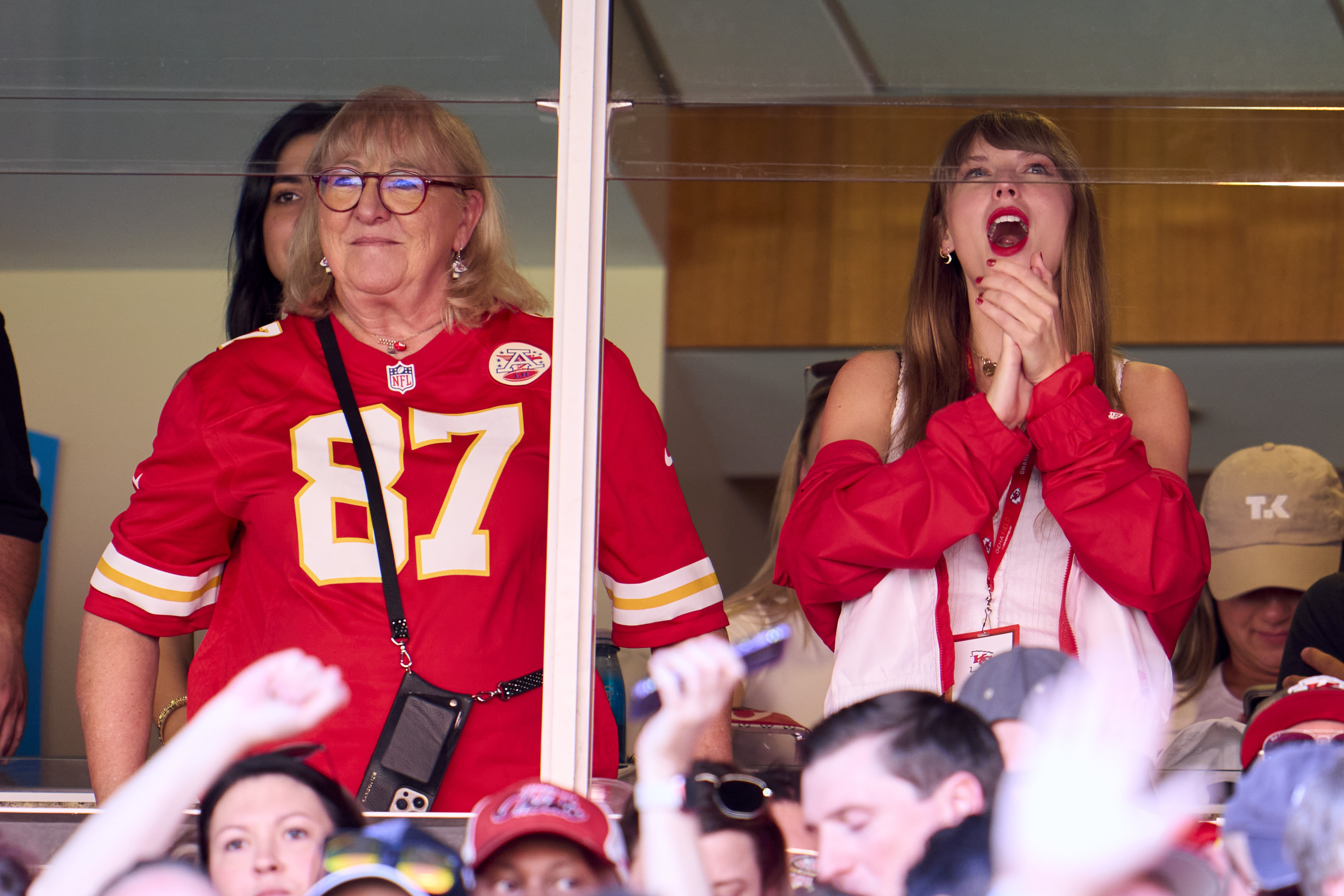 Taylor Swift and Donna Kelce
