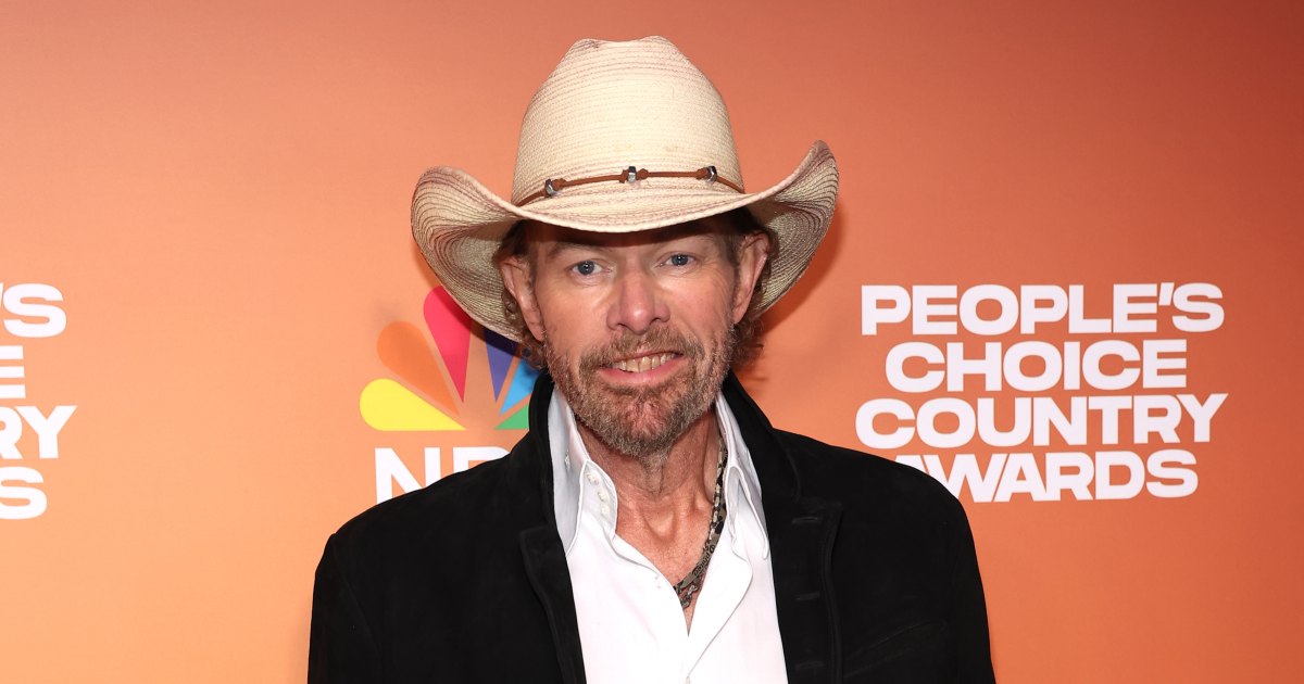 Country Icon Toby Keith Posts Rare Photo on Instagram to Support a