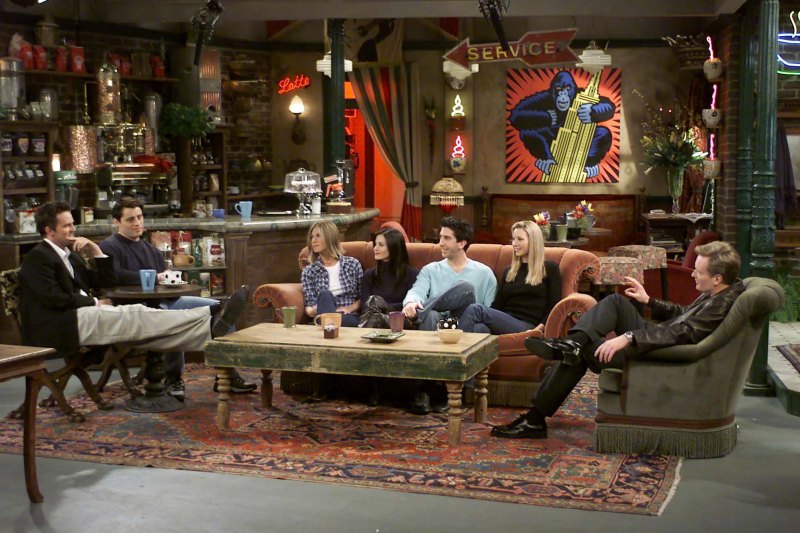 Celebs React to 'Friends’ Star Matthew Perry’s Death at 54
