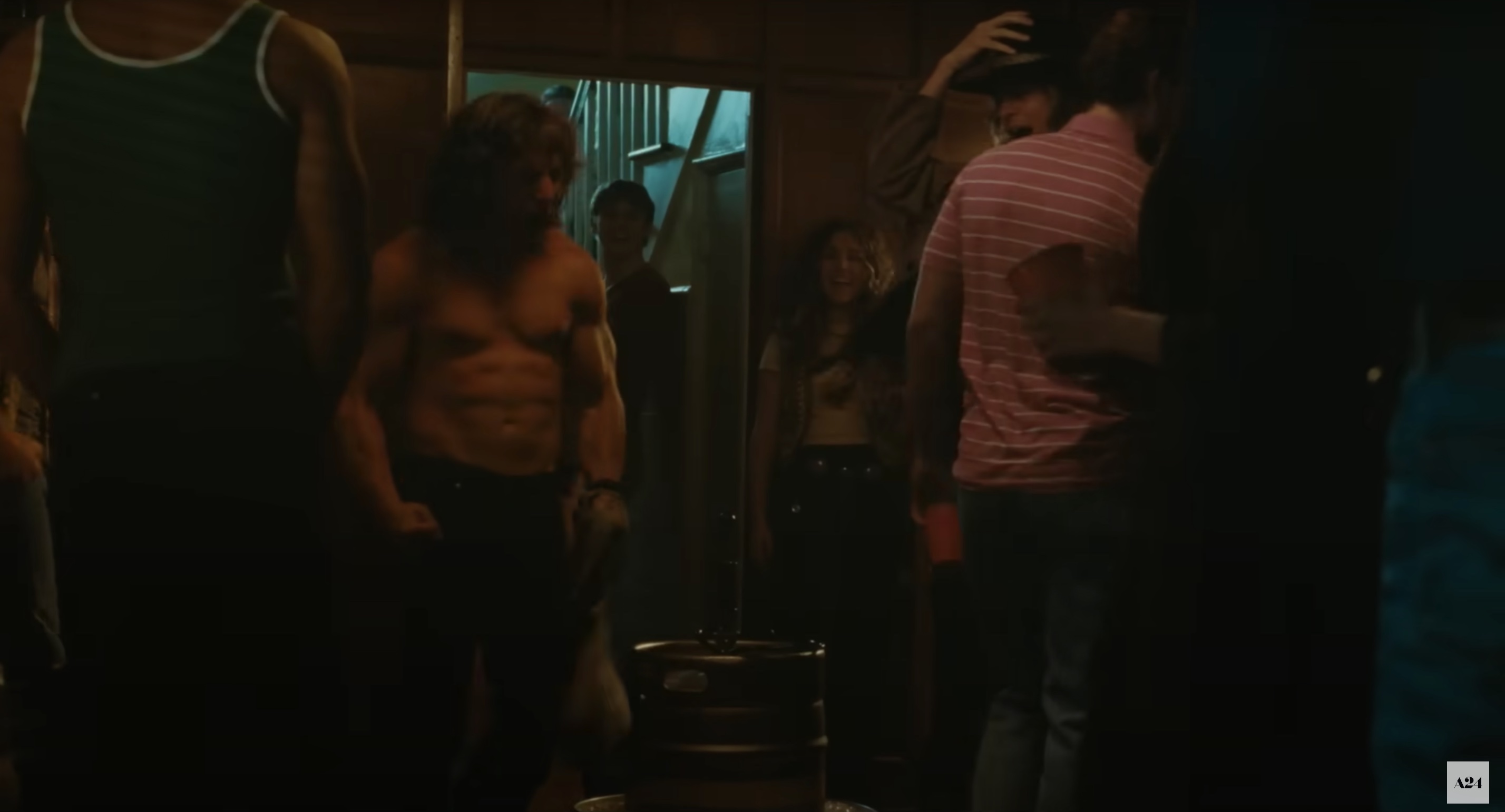 Jeremy Allen White's 'Iron Claw' Transformation: Wrestling Photos