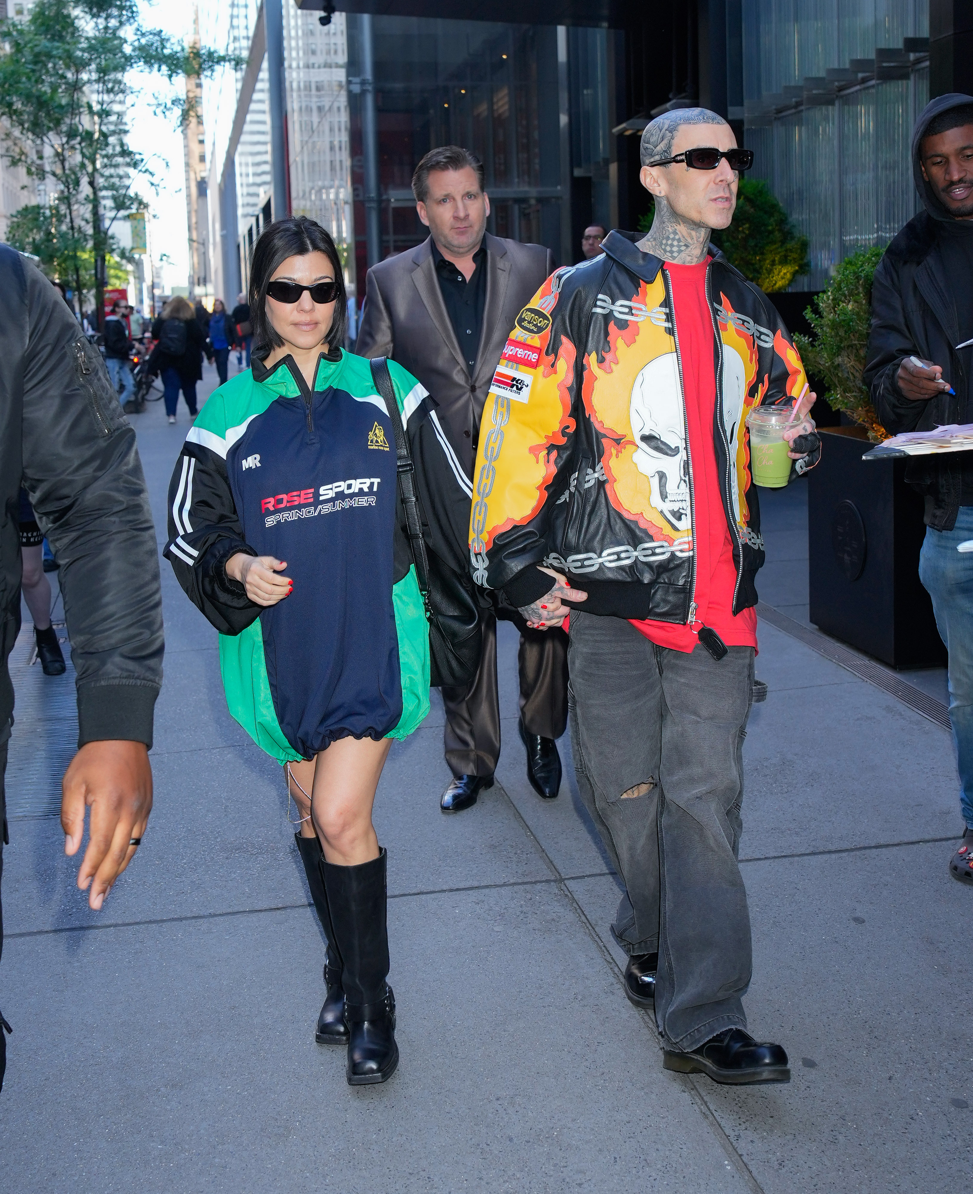 kourtney kardashian travis barker relationship timeline