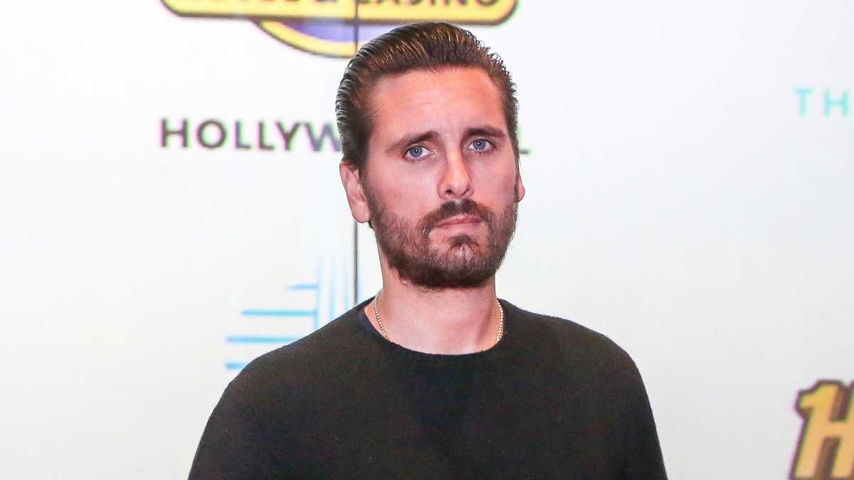 scott-disick-lonely.