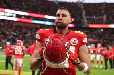 Travis Kelce in uniform during the Miami Dolphins vs. Kansas City Chiefs game on November 5, 2023.