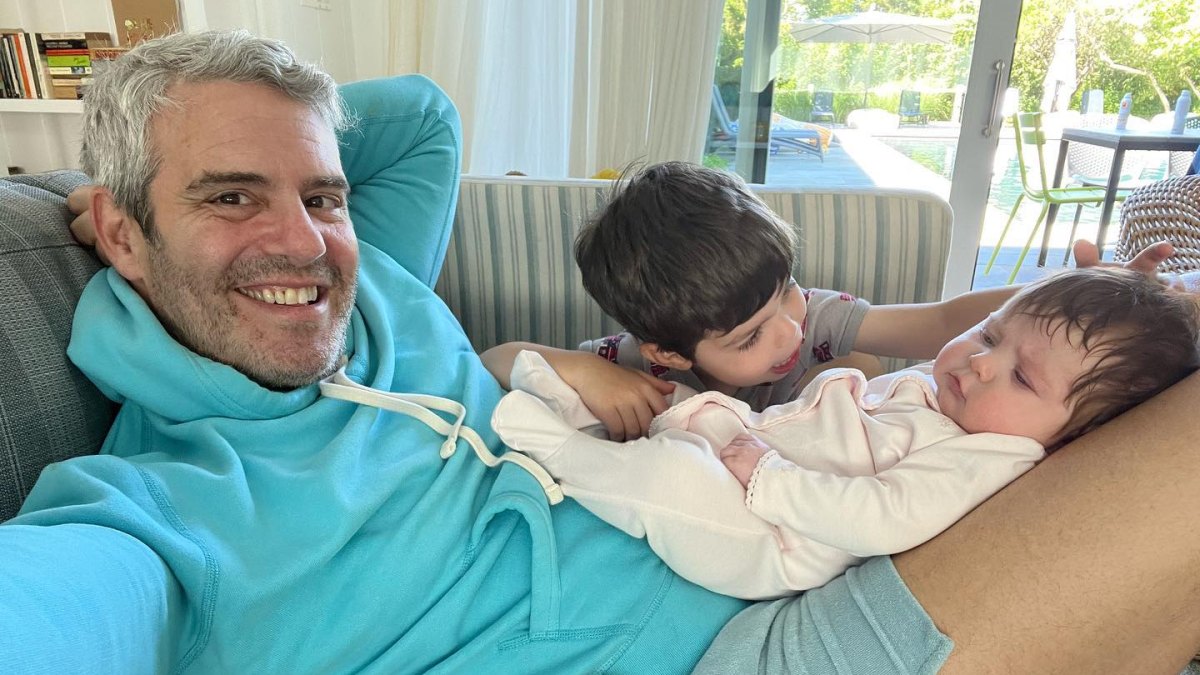andy cohen not showing kids on social media
