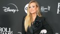 how much does carrie underwood make for sunday night football feat