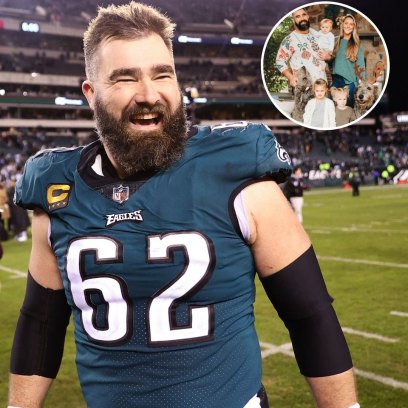 jason kelce shares family holiday card after travis duet