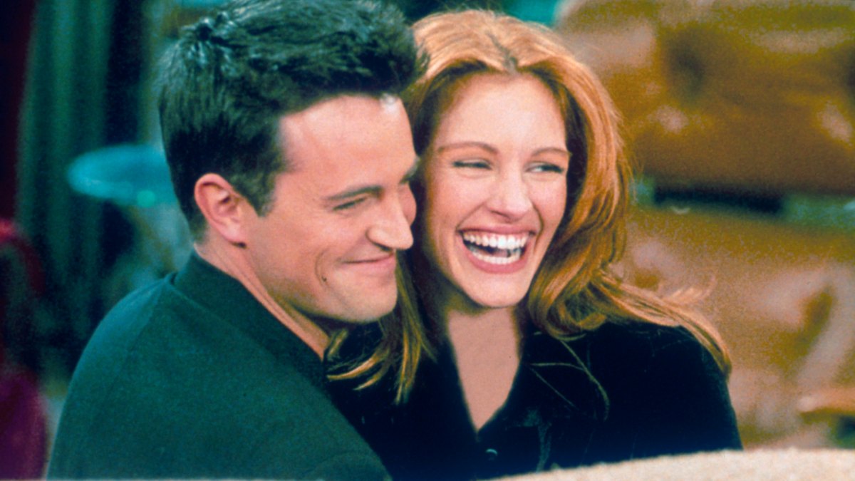 julia roberts breaks silence on ex matthew perrys death
